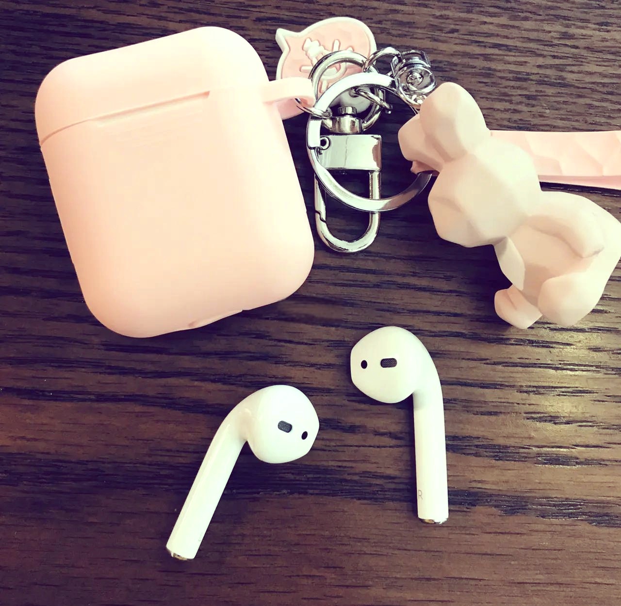 AirPods Pro真假辨别技巧 无线耳机选购指南