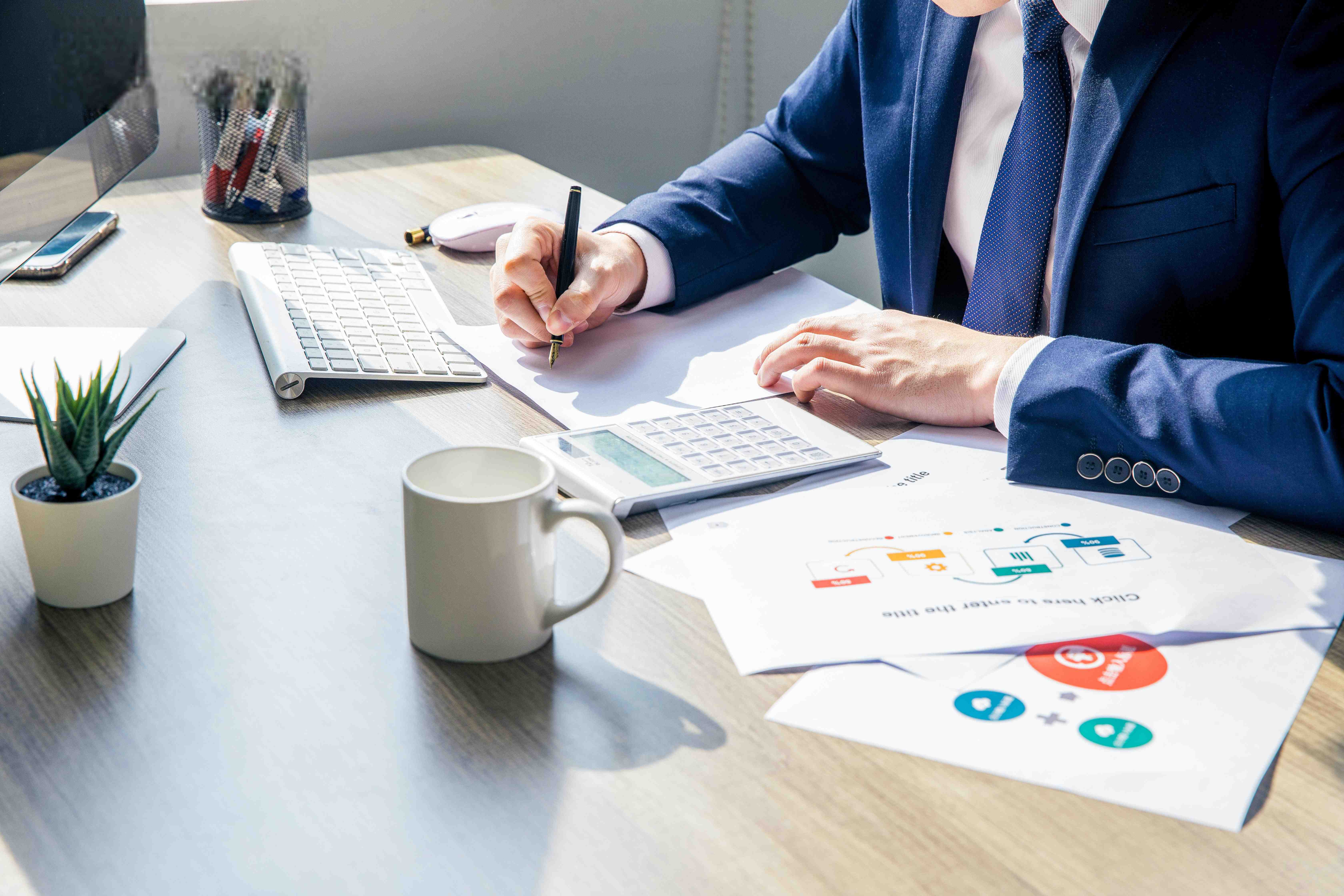 热点问题：我和兼职熟女_如何在职场中建立专业关系_避免误会的实用指南