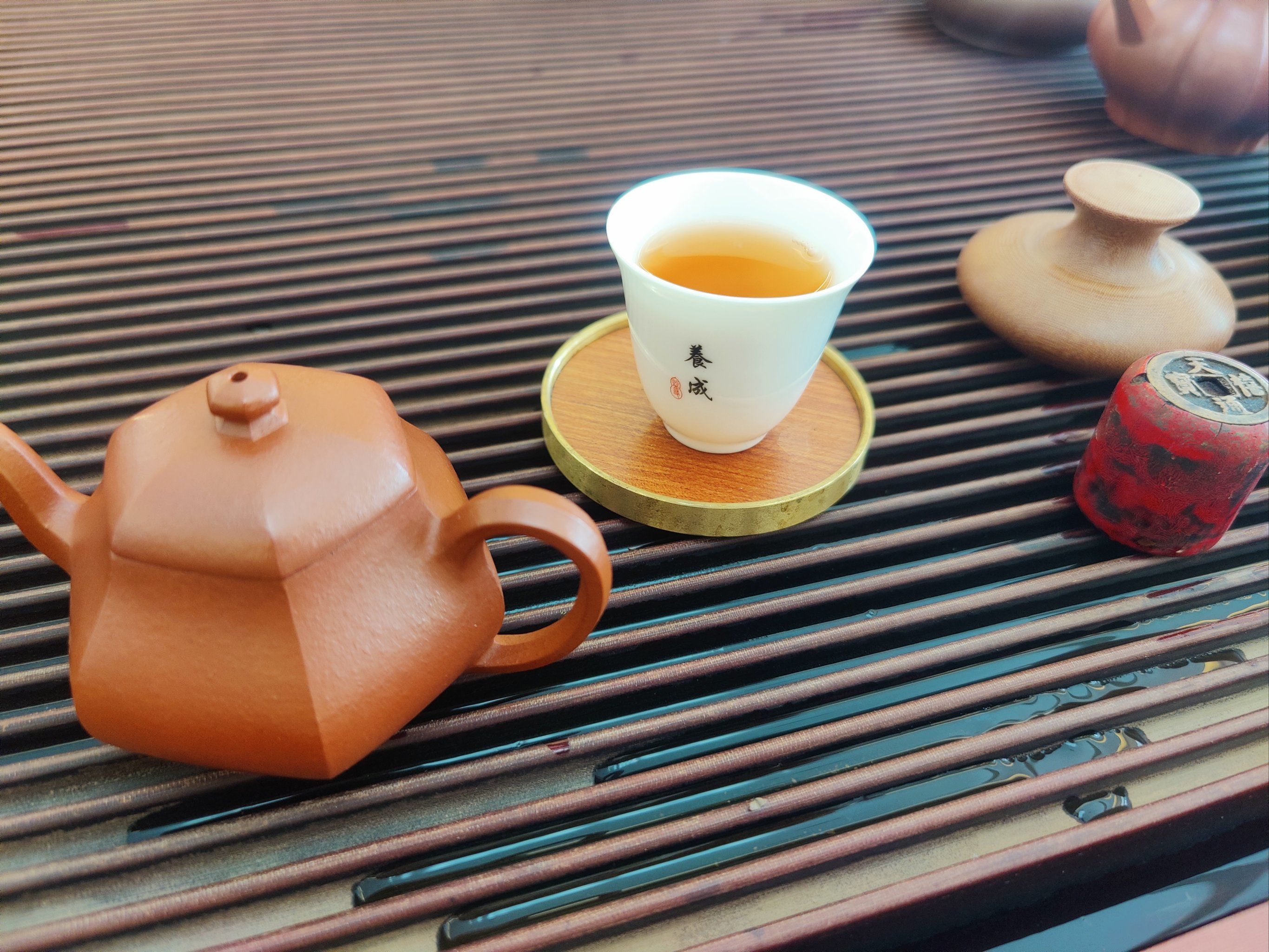 茶香浸润的24小时,小妹的饮茶生活哲学