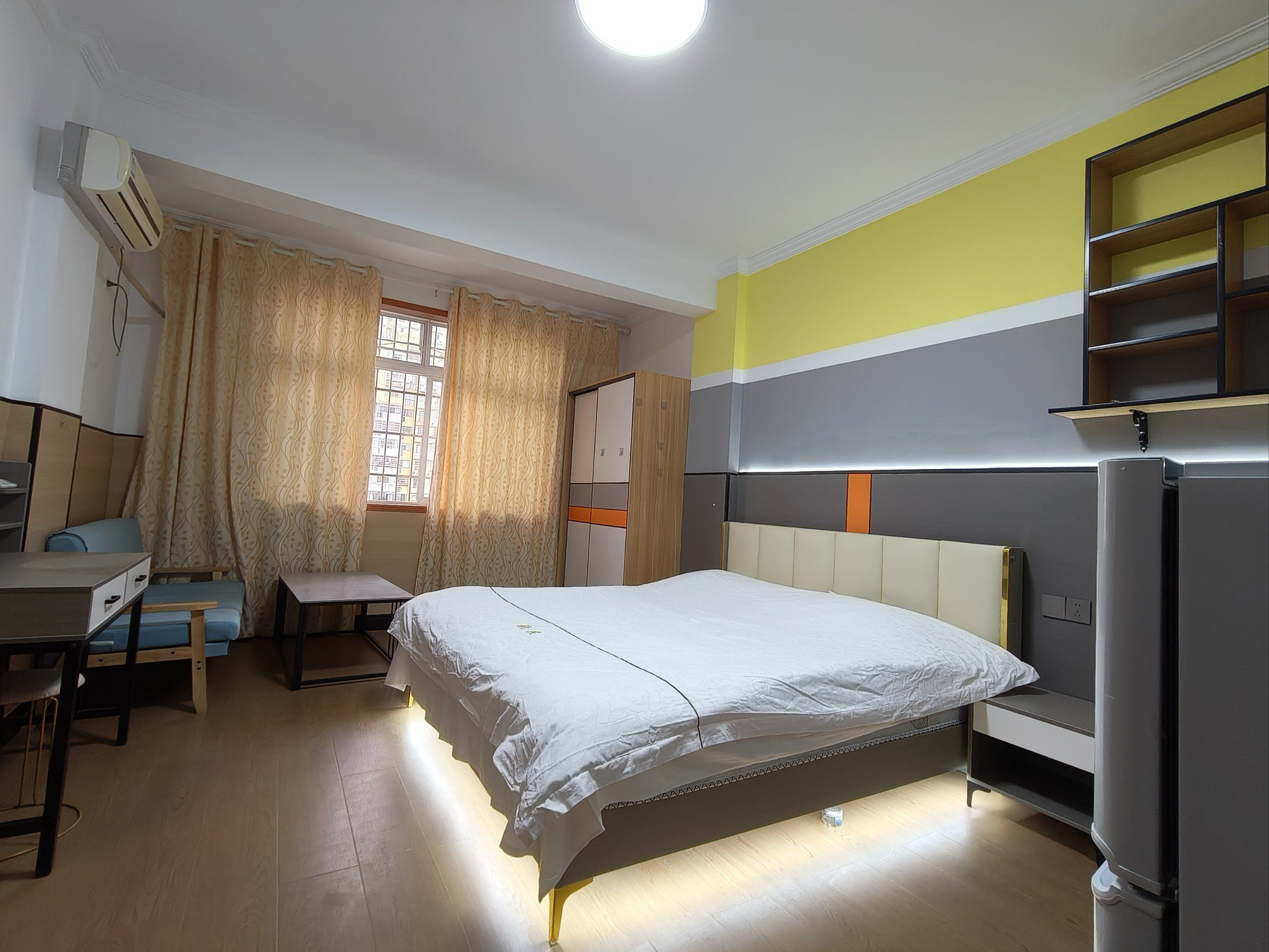 城中村按摩店200元服务引发热议：广州隐秘角落的消费现状解析