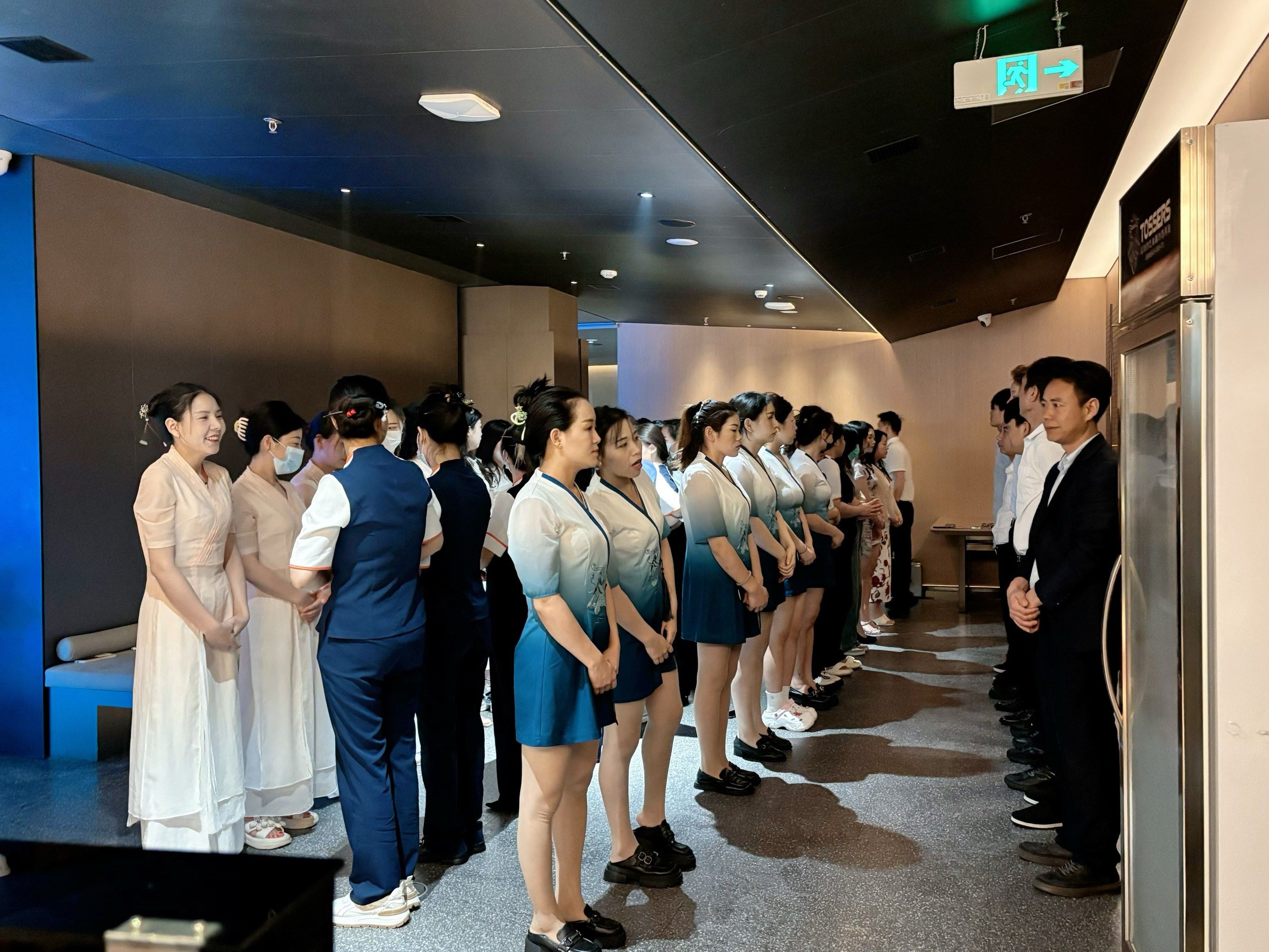 网友爆料：东郊到家怎么判断有没有飞机？用户实测经验与平台预约细节分享