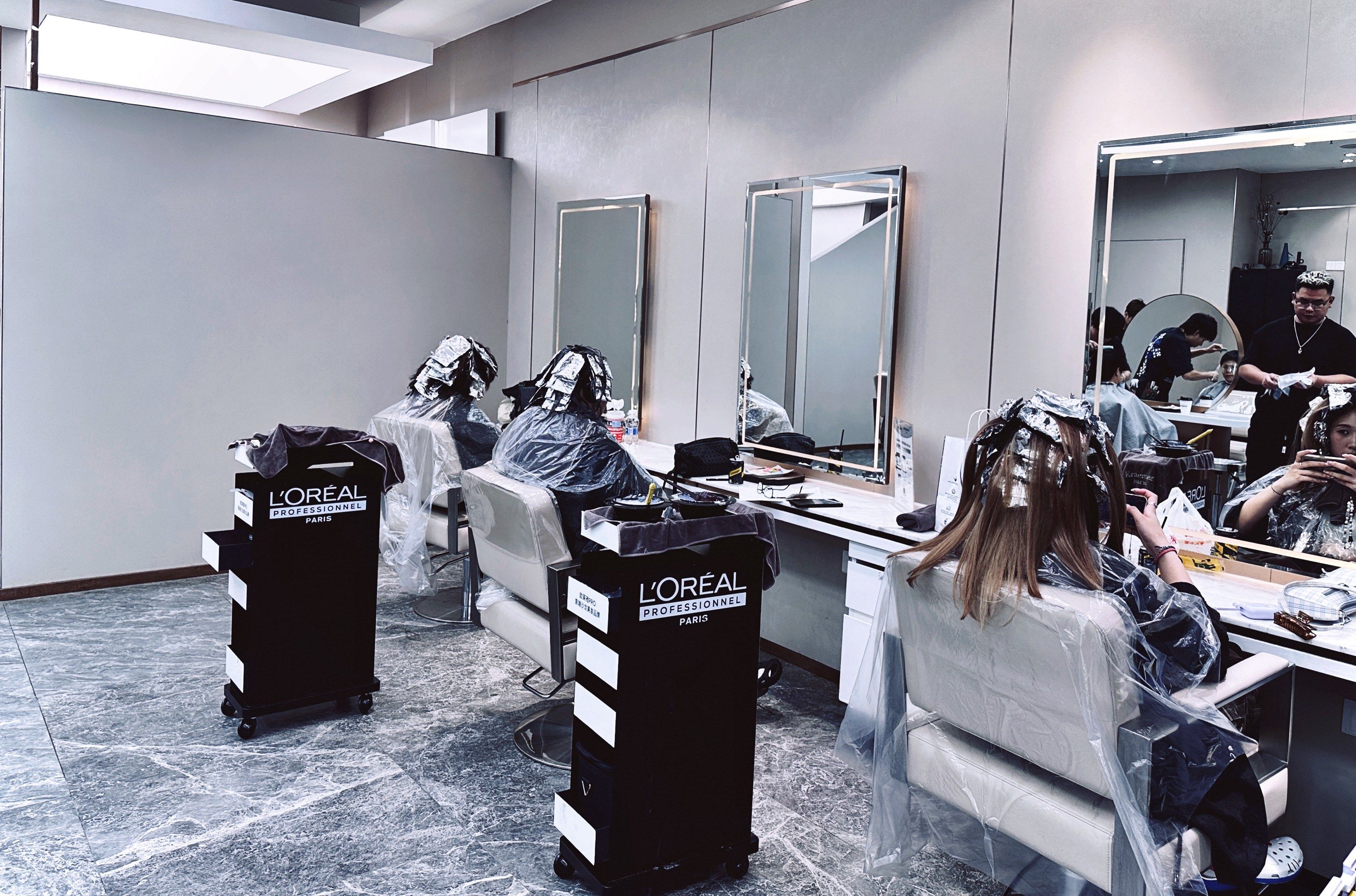 社会焦点：城中村休闲发廊怎么找？2025年实测5家口碑推荐