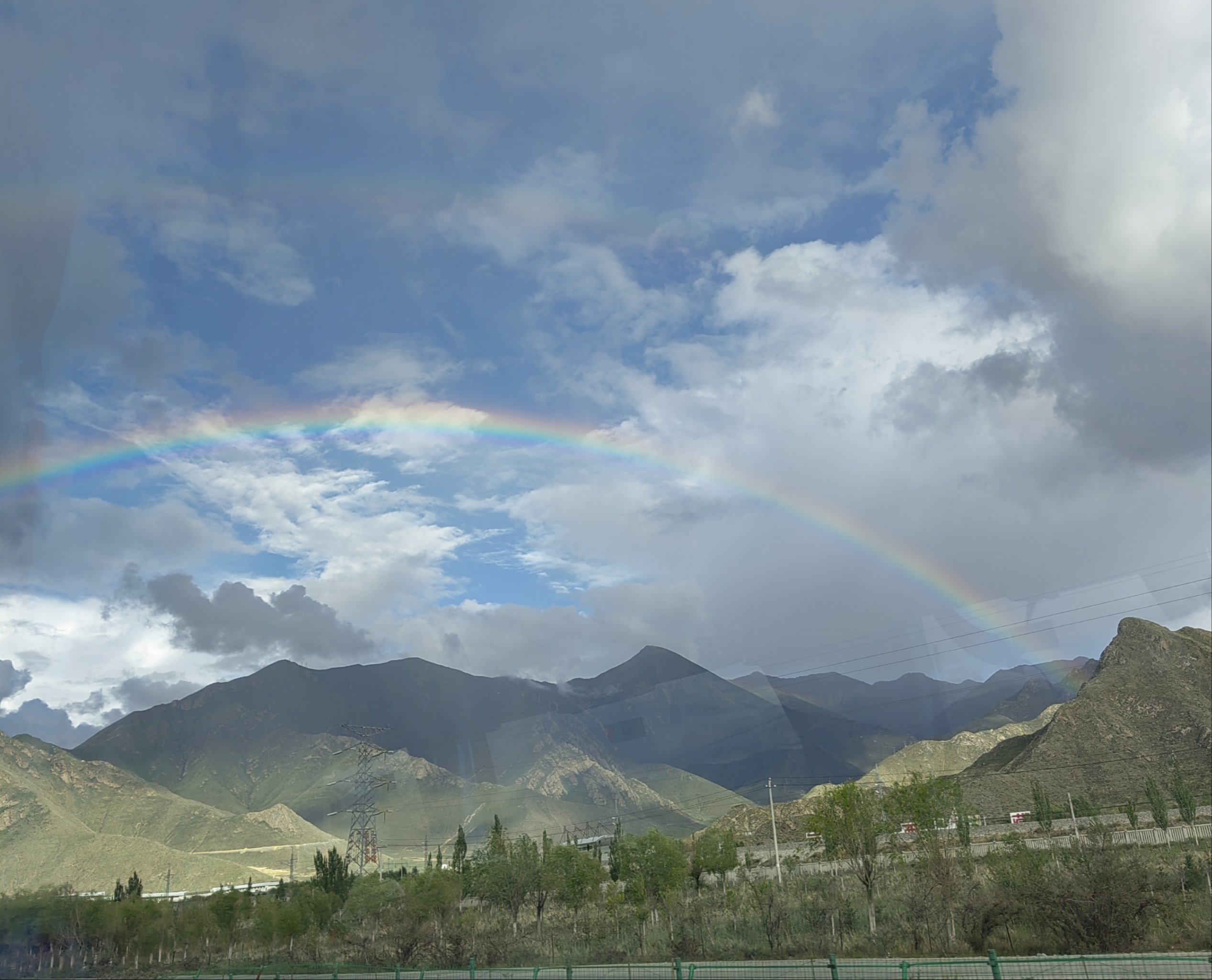 即将发布！兰州新区彩虹城附近小巷子