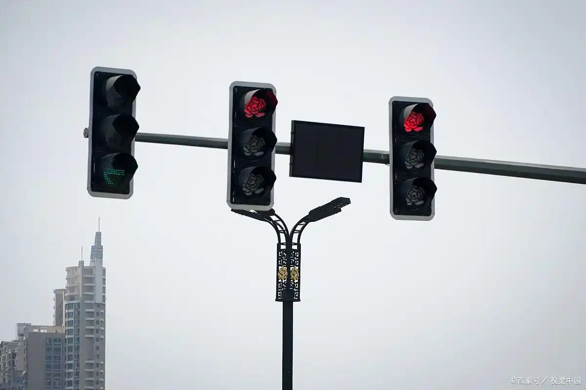 最新消息：西安红灯街_在哪里怎么去_2025年实地探访与安全出行全攻略