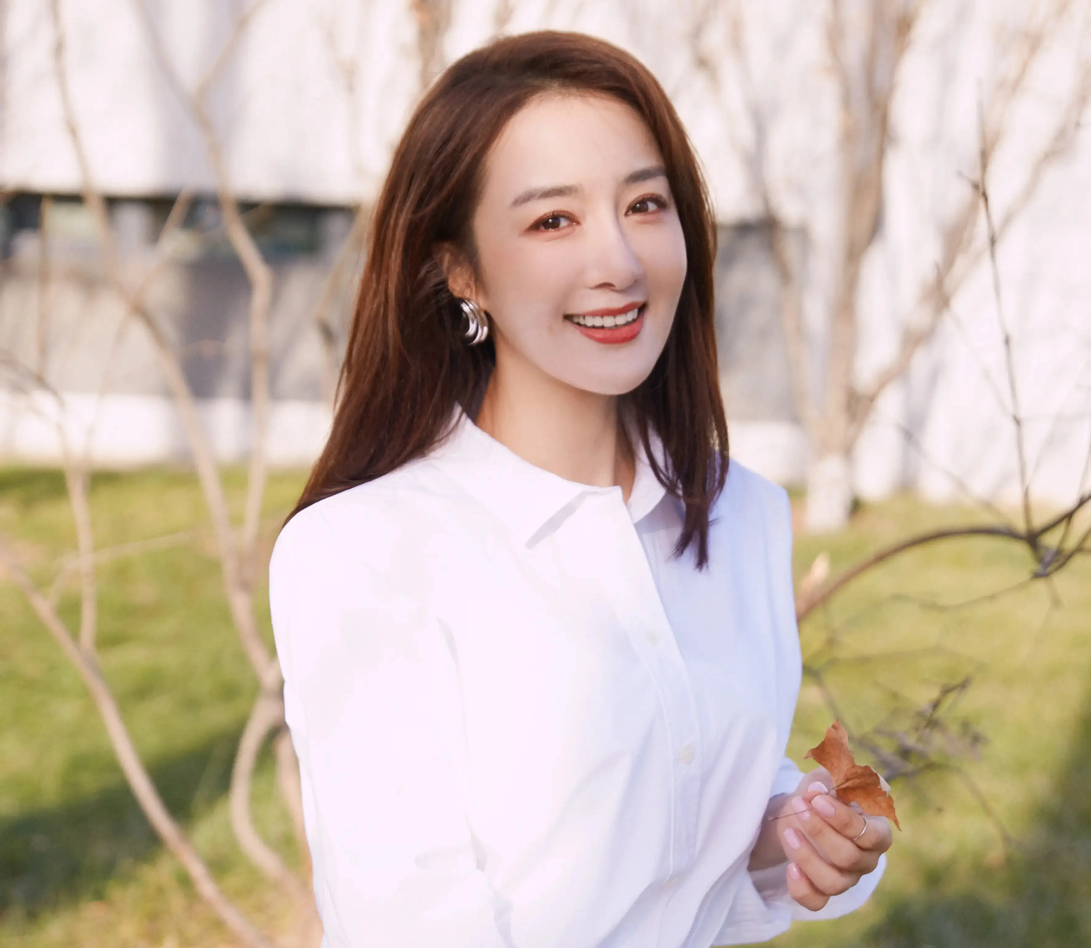 值得关注的新闻大事件：性感美女被后入：安全指南与自我保护实用技巧