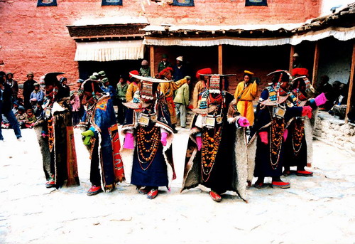 和田约附近的初中生一次500