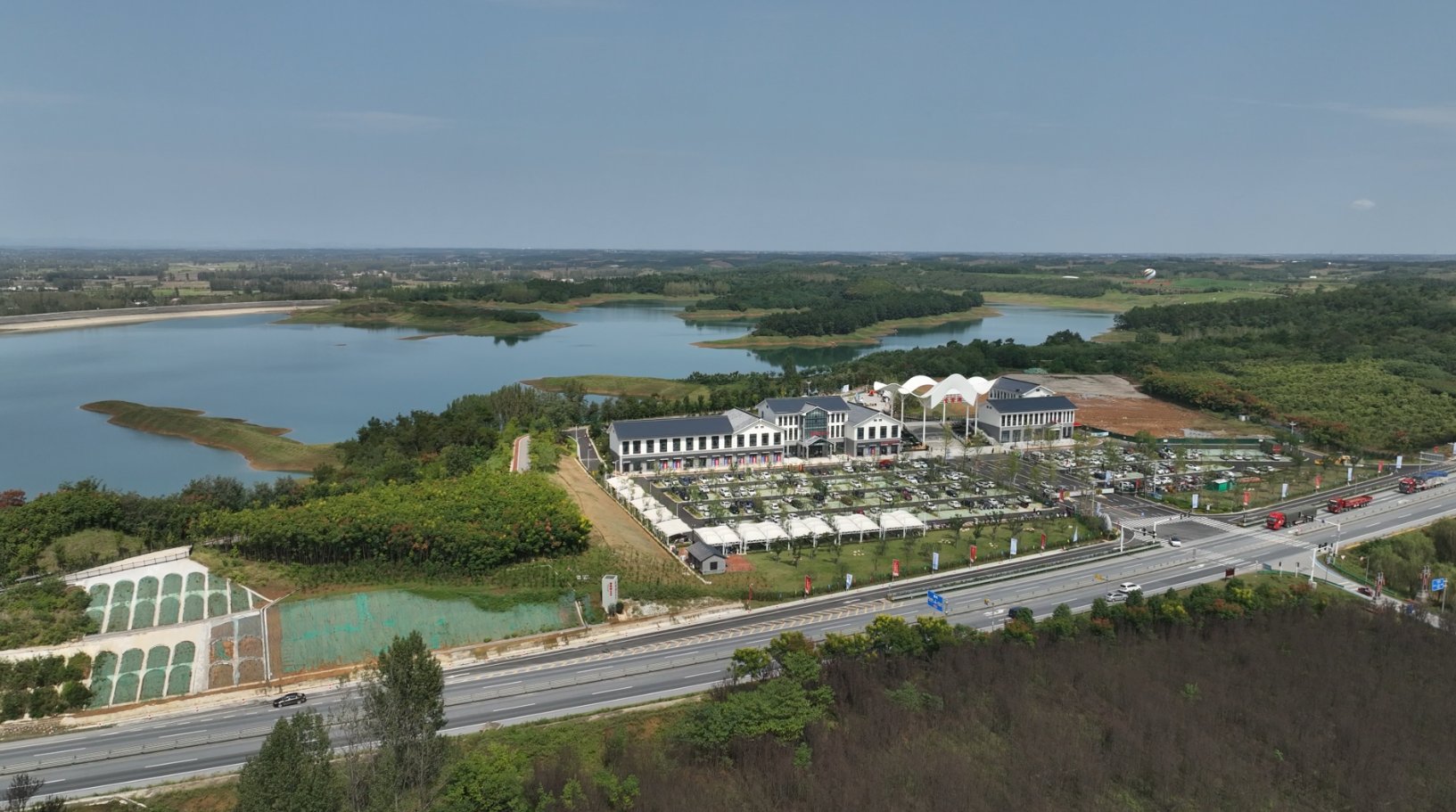 老河口从哪里可以约到模特