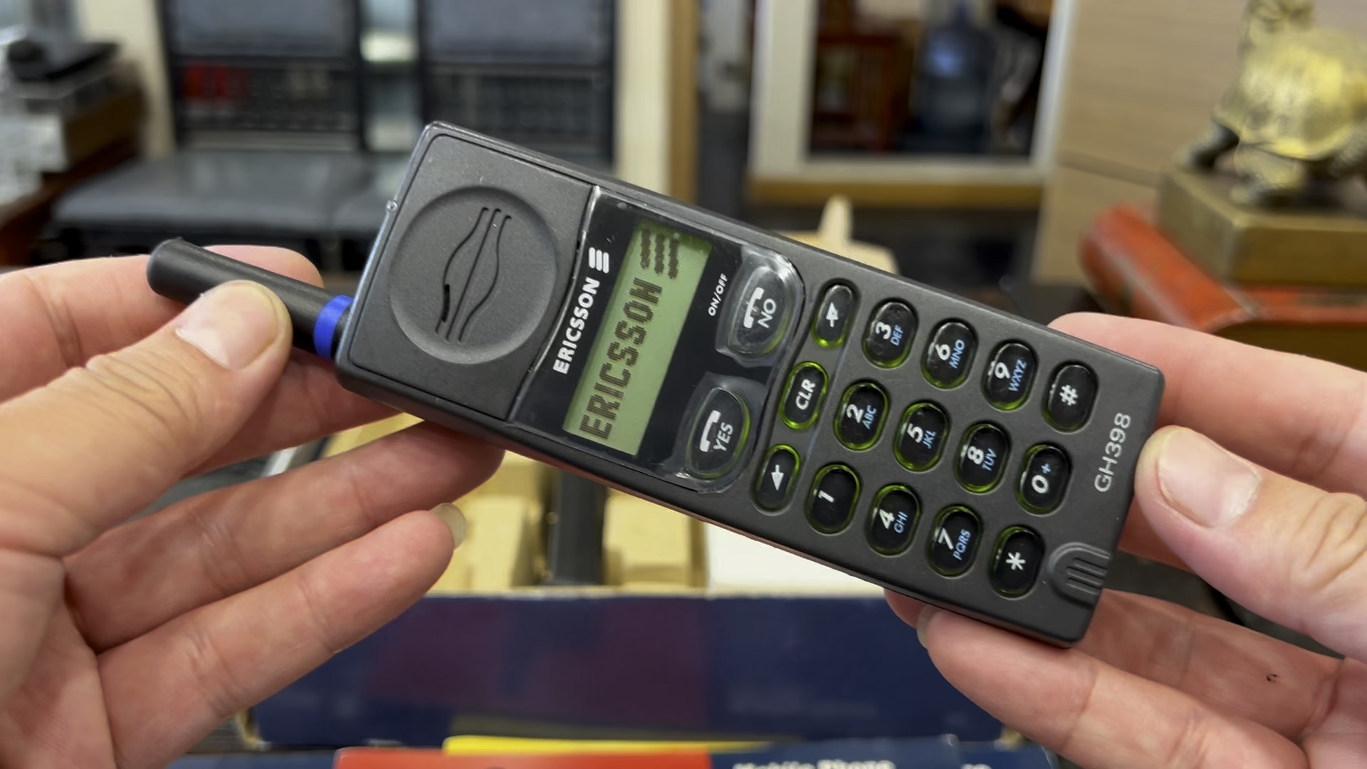 爱立信T28手机密码解锁方法 老式经典手机详细参数介绍