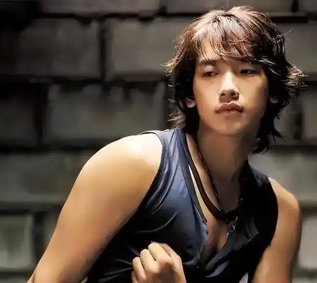 化妆品海报制作教程