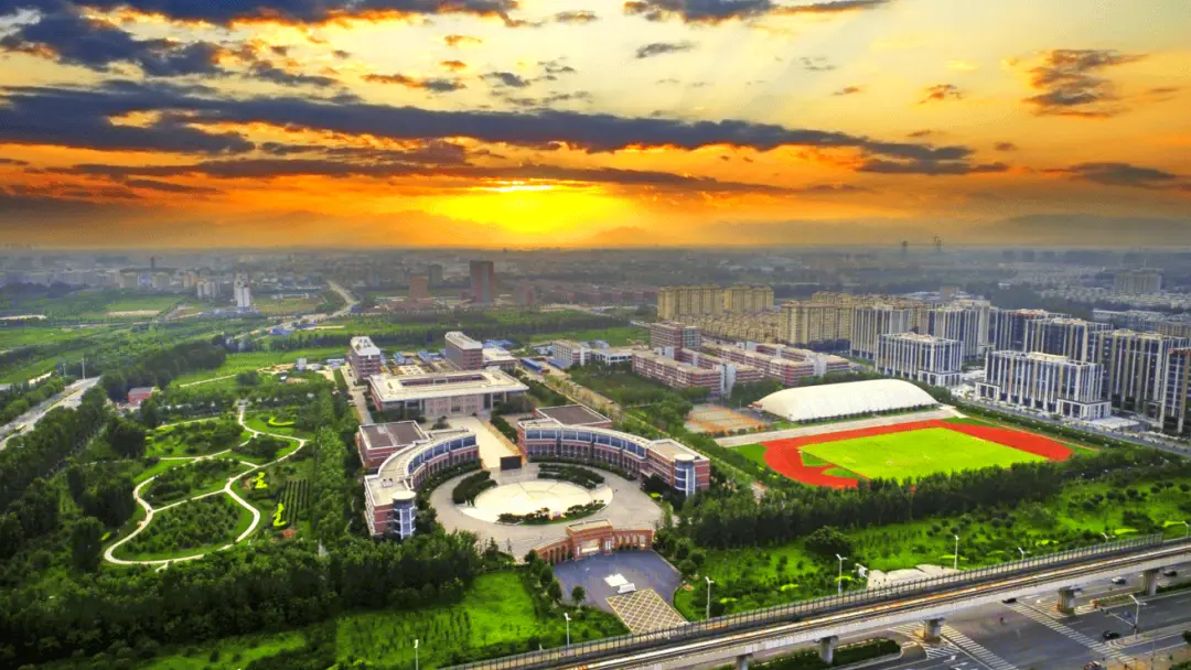 长沙大学城及周边高校与景点大揭秘 葫芦岛大学城学生约茶