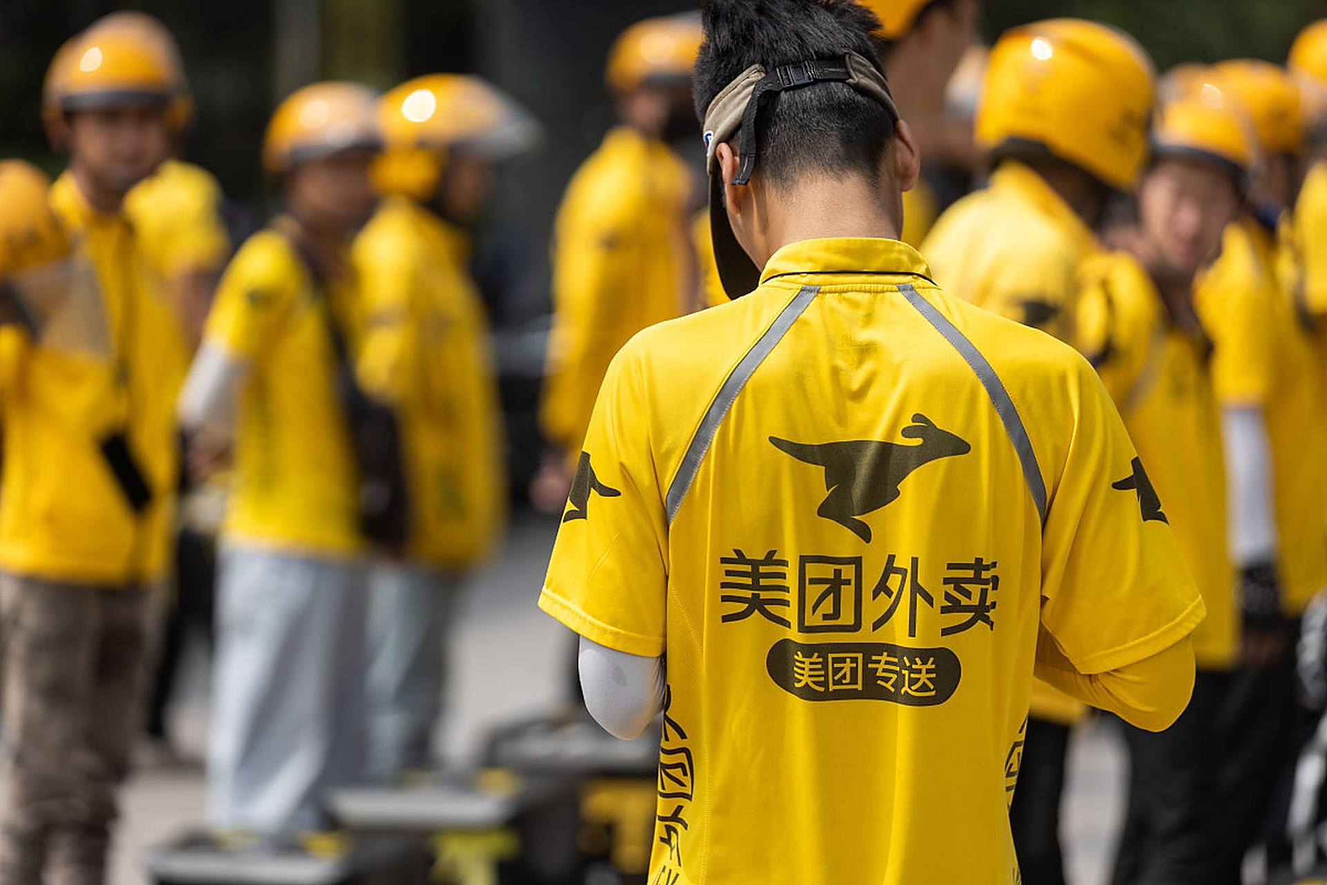 从厨房到云端：美团点厨媛如何重构都市人的味蕾地图