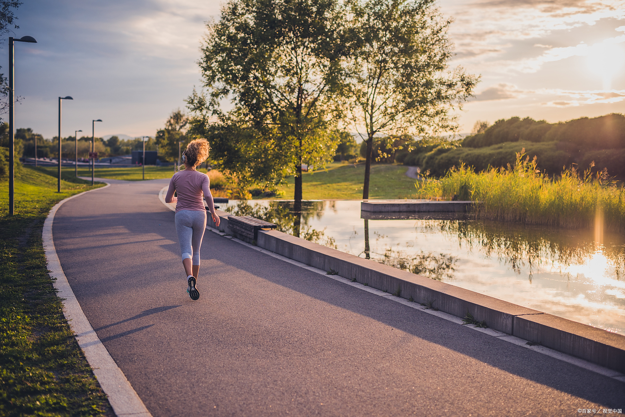 9.1约跑现象解析,为什么城市跑者选择集体晨跑