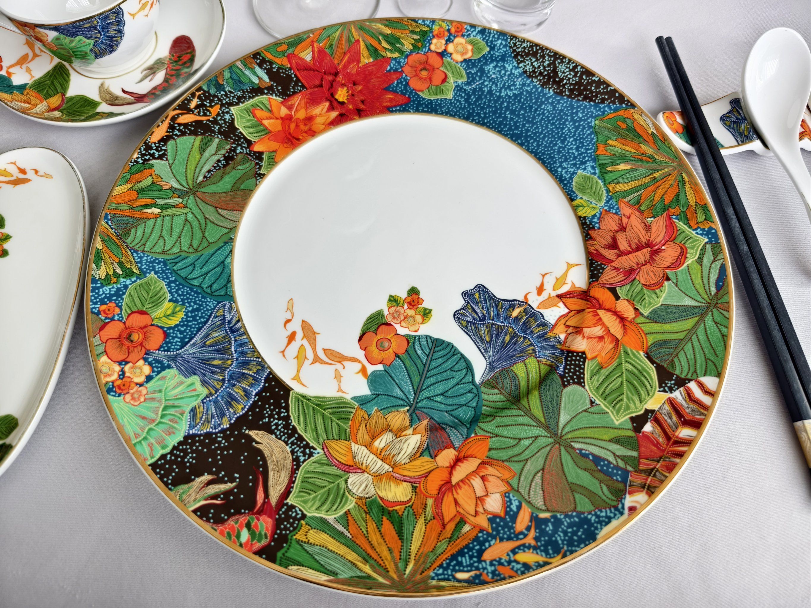 全国900+城市空降24小时服务学生：教育新基建的创新路径与变革思考