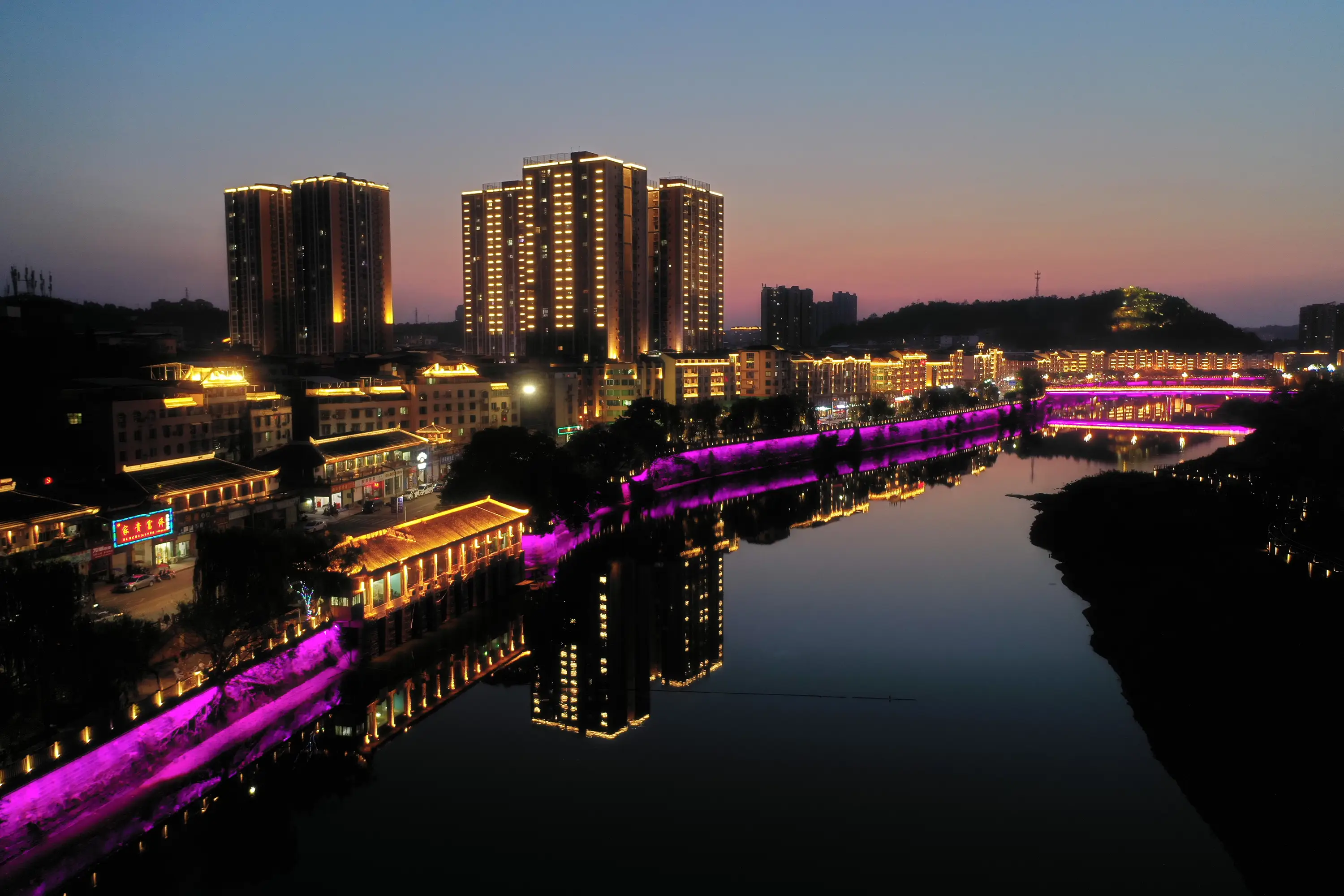 大英县小巷子150号的生活烟火与市井魅力全景揭秘