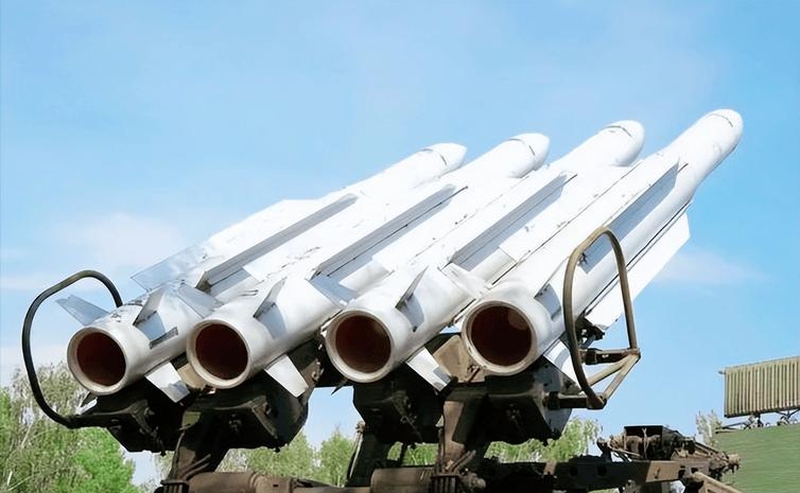 座宇通中巴车价格