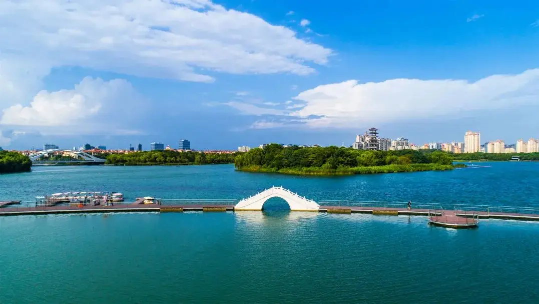 惠州老街百元消费指南：如何用100块吃遍小巷宝藏的秘密攻略