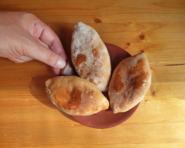 根据权威消息显示：日皮男穿搭指南   时尚博主实测有效搭配技巧🔥