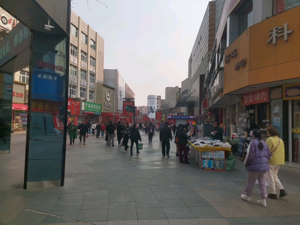 最新调查：芜湖哪有站小巷的步行街_真实位置实测_2025避坑攻略与隐藏玩法