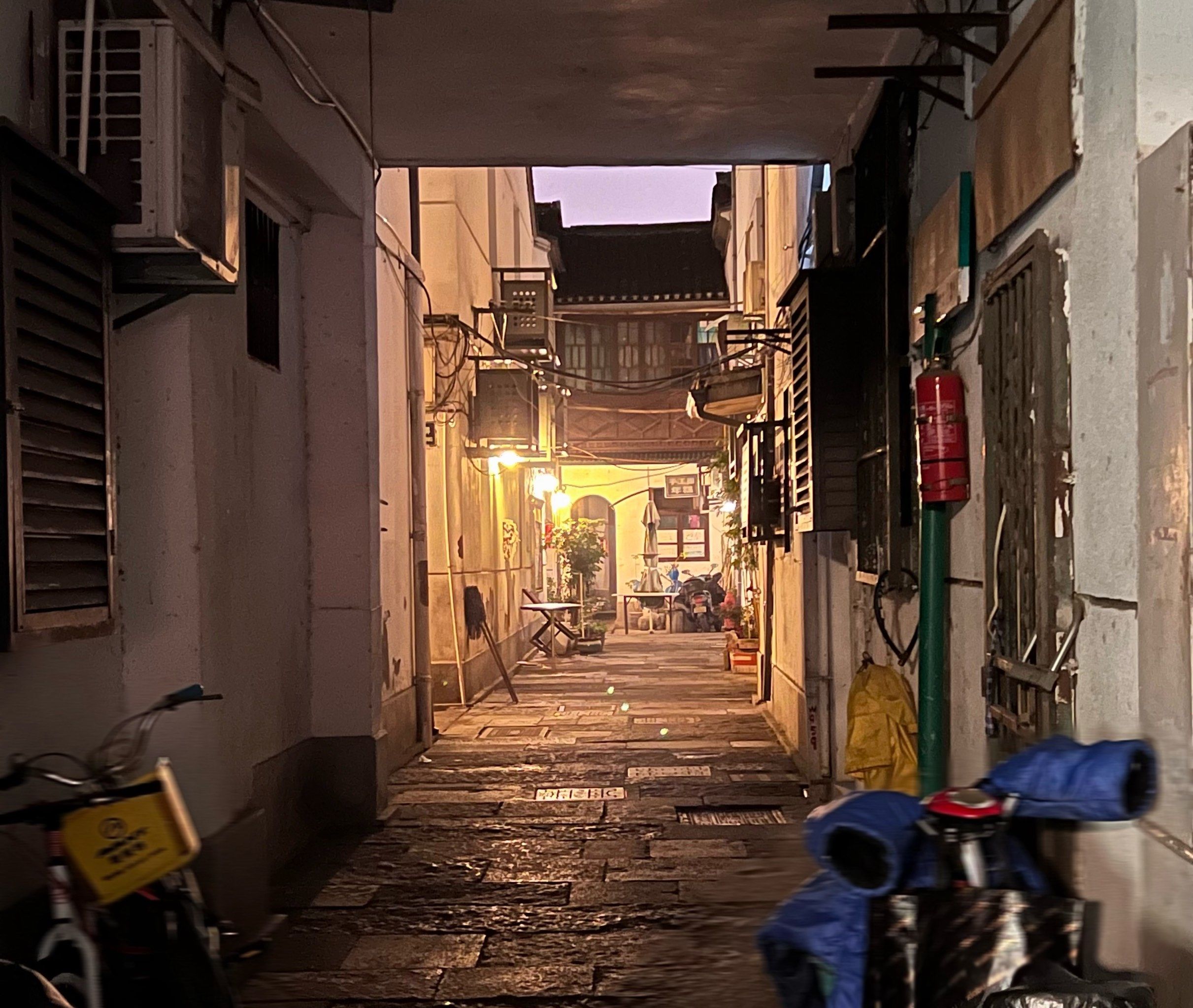 洛阳会盟最出名的小巷子：穿越千年的市井烟火与诗意栖居漫游指南