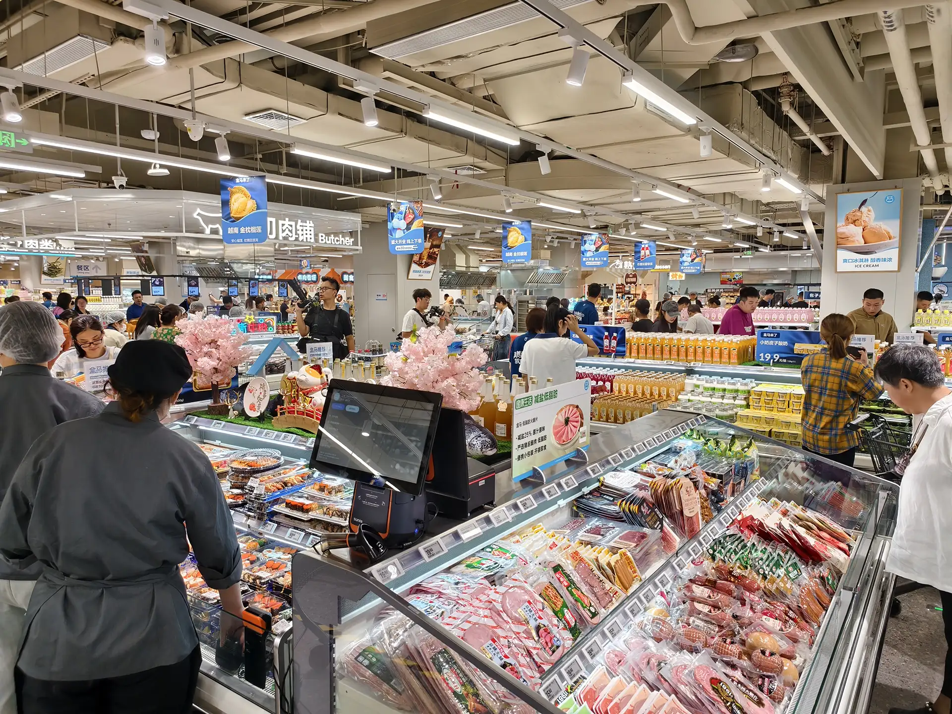 附近的人见面付款模式解析,社交支付场景的信任重构