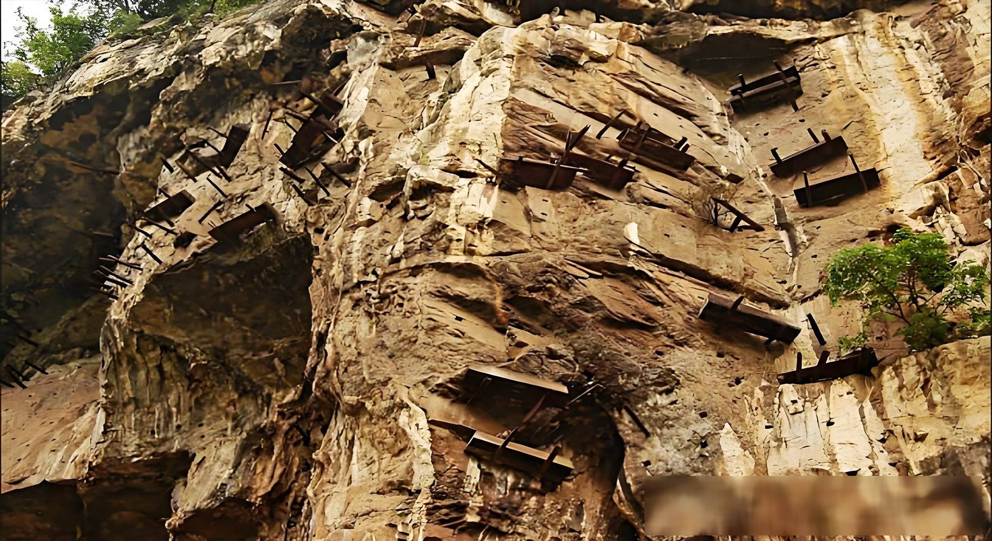 三峡悬棺千年谜团 悬棺如何放上绝壁