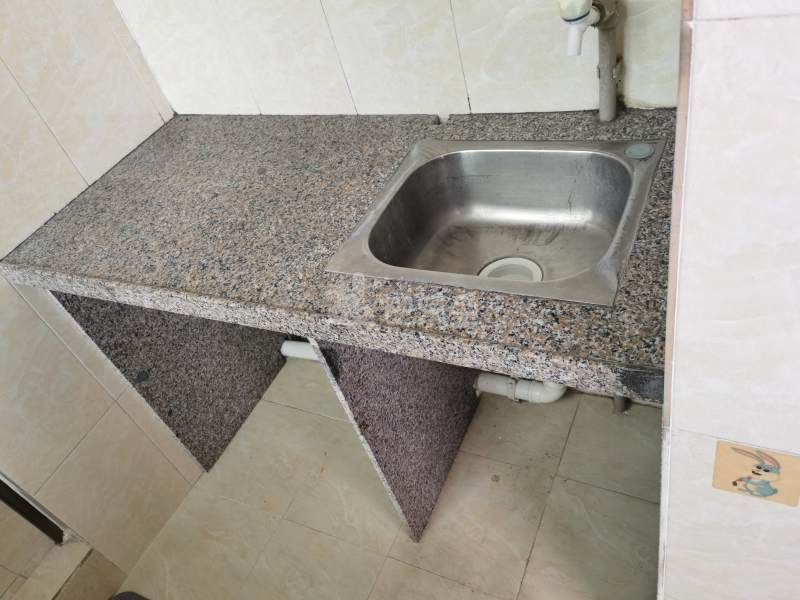 岭南墟市活化石揭秘：探访广州龙归夏良小巷子的前世和今生