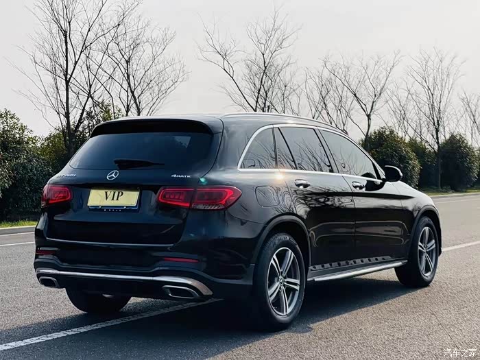 奔驰glc260毛病多吗 奔驰glc260优缺点分析