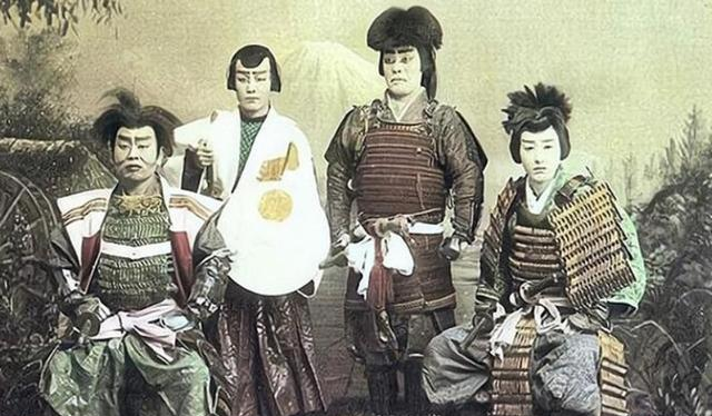 日本人加班多吗？