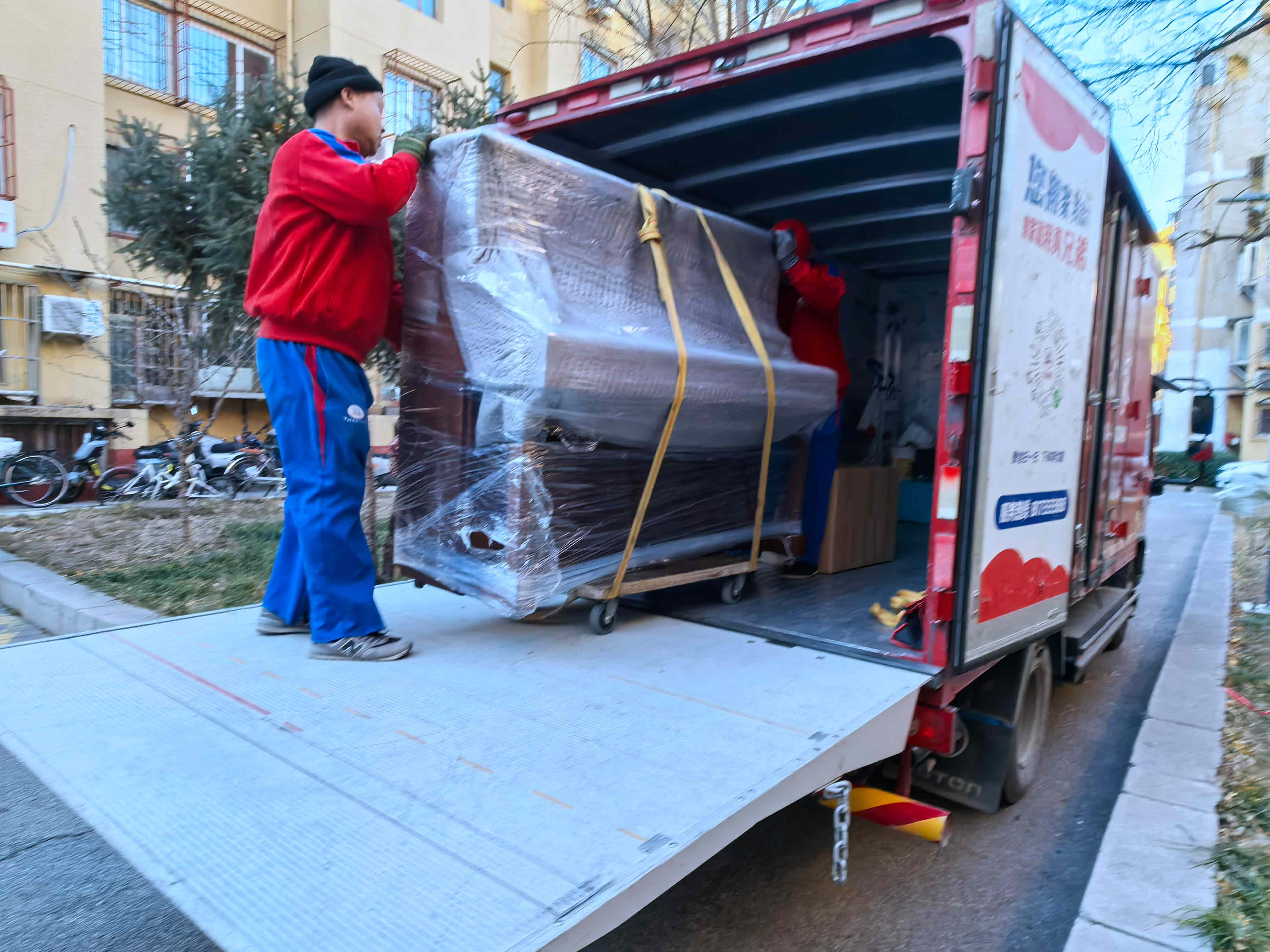 异地搬家如何省40%费用？_同城空降全流程避坑指南