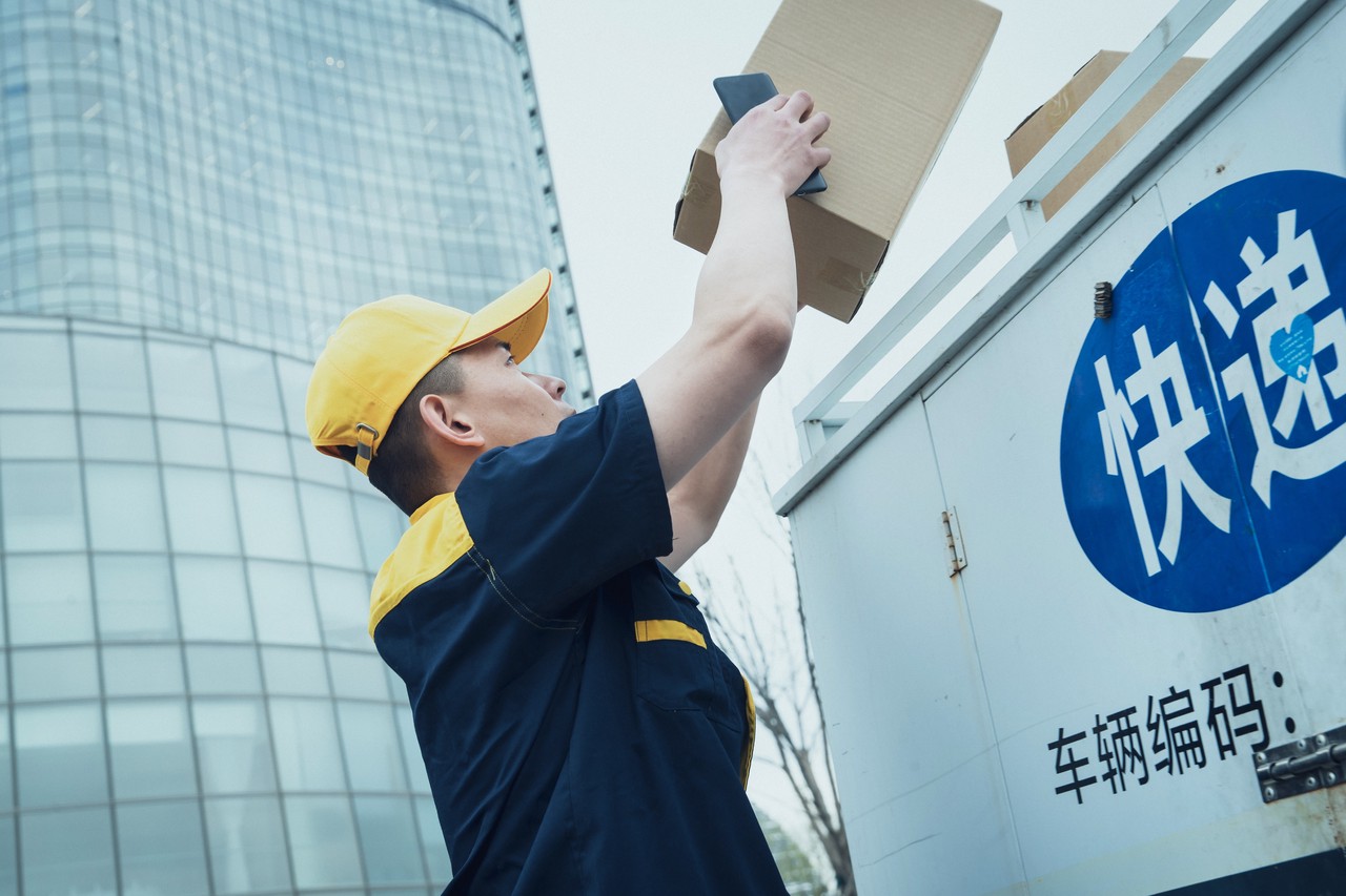 全国空降同城二维码下载指南，如何实现跨城服务无缝对接的操作指南