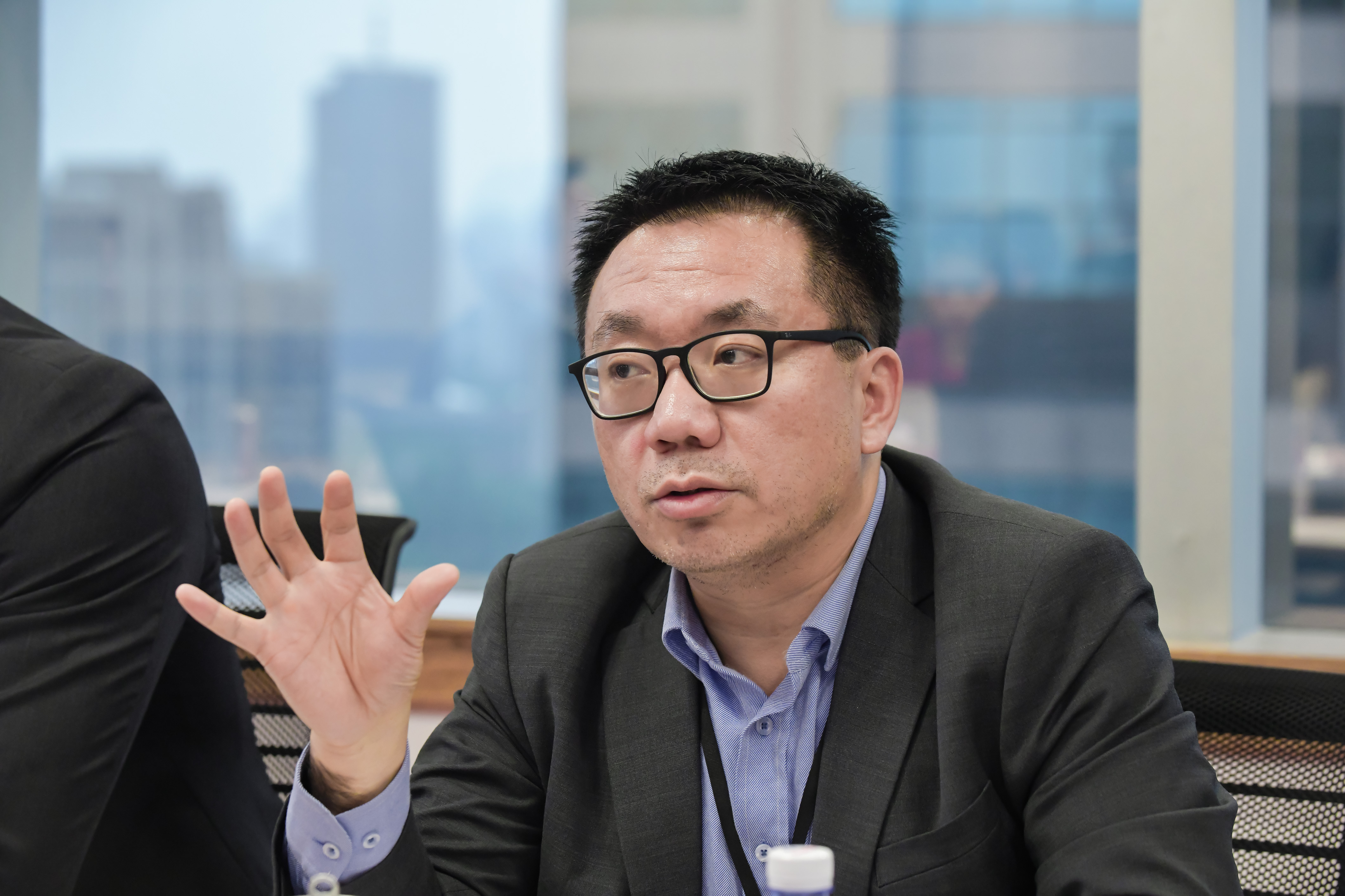 企业如何通过空降高管省60%成本？三大平台全流程深度对比解读