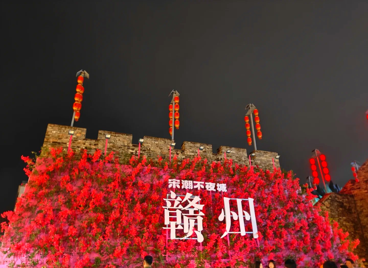 赣州火车南站快餐设施情况解析及赣州火车站全景介绍