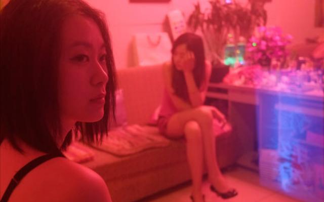 从入门到避险：男性性工作者接单实战指南2025全面解析