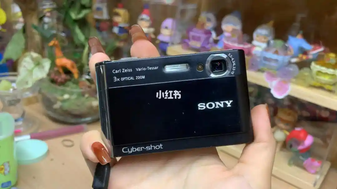 索尼dsct70开机方法 索尼t70相机使用技巧