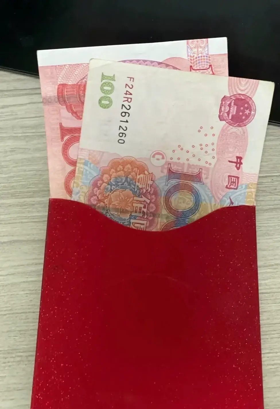 秦皇岛快餐消费生态调查：200元档服务的市场透视与风险警示