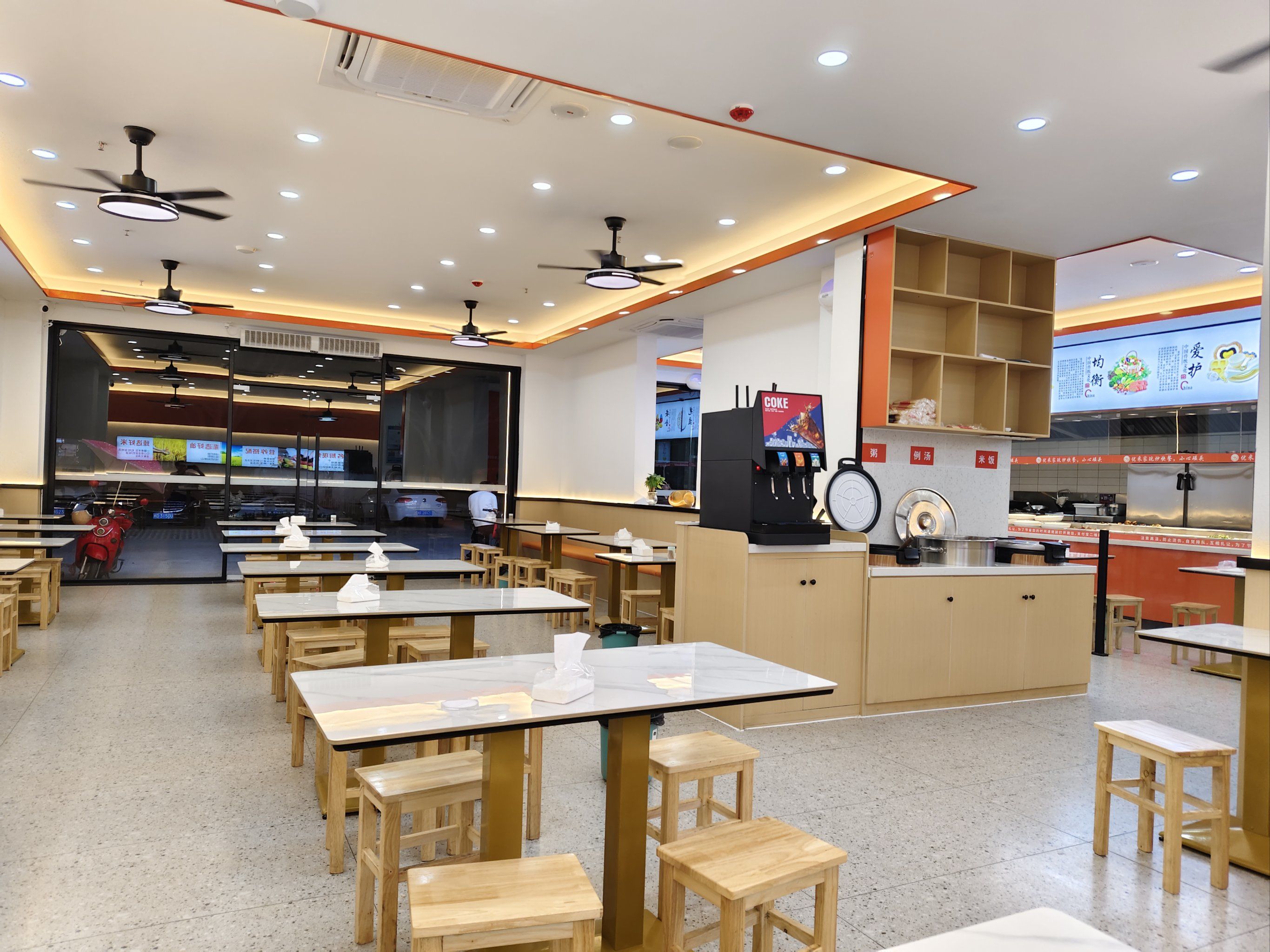 当莎士比亚遇见短视频：文艺精品与快餐文化的生存博弈