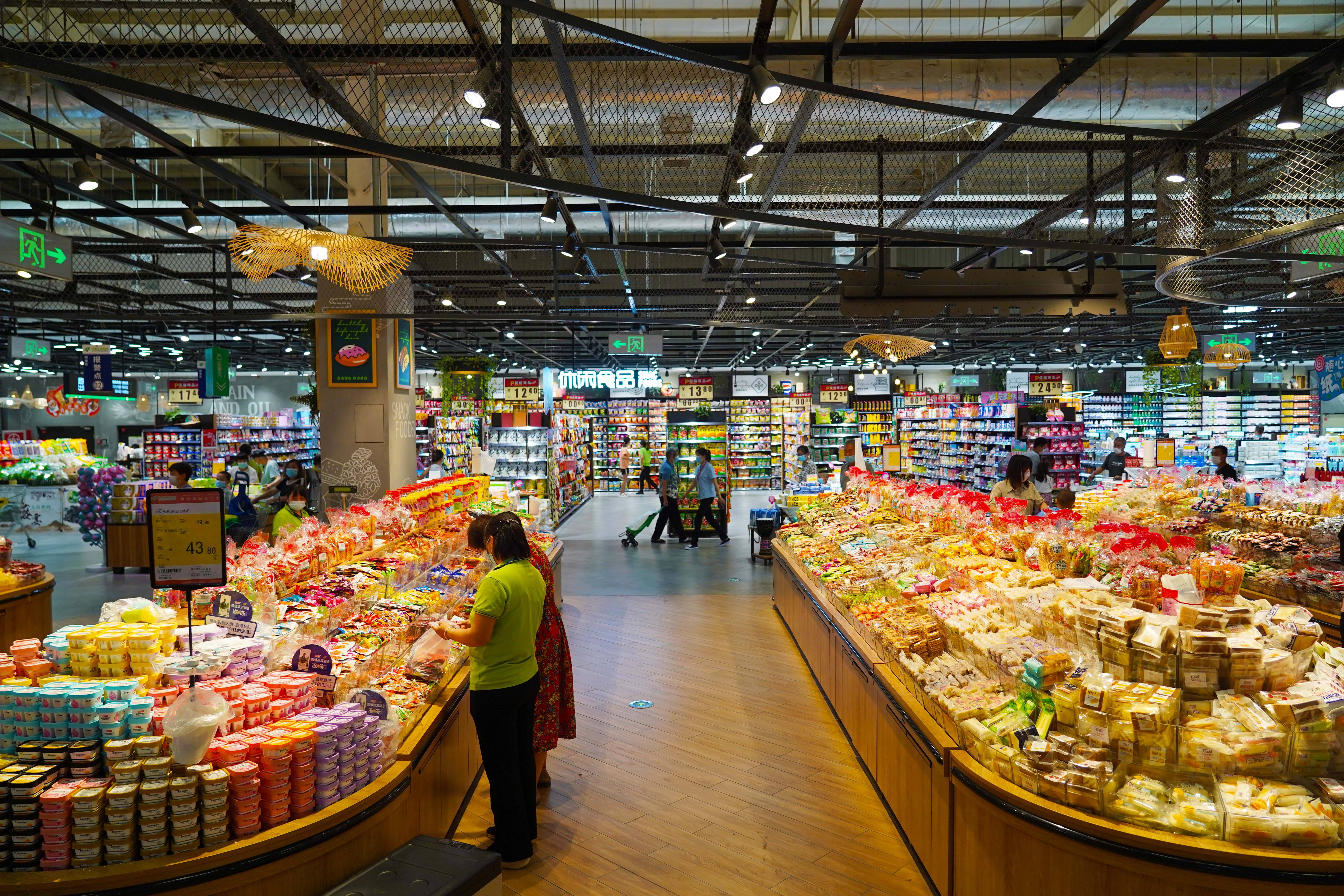 大良大润发站街现象2025年秋季实地调查报告