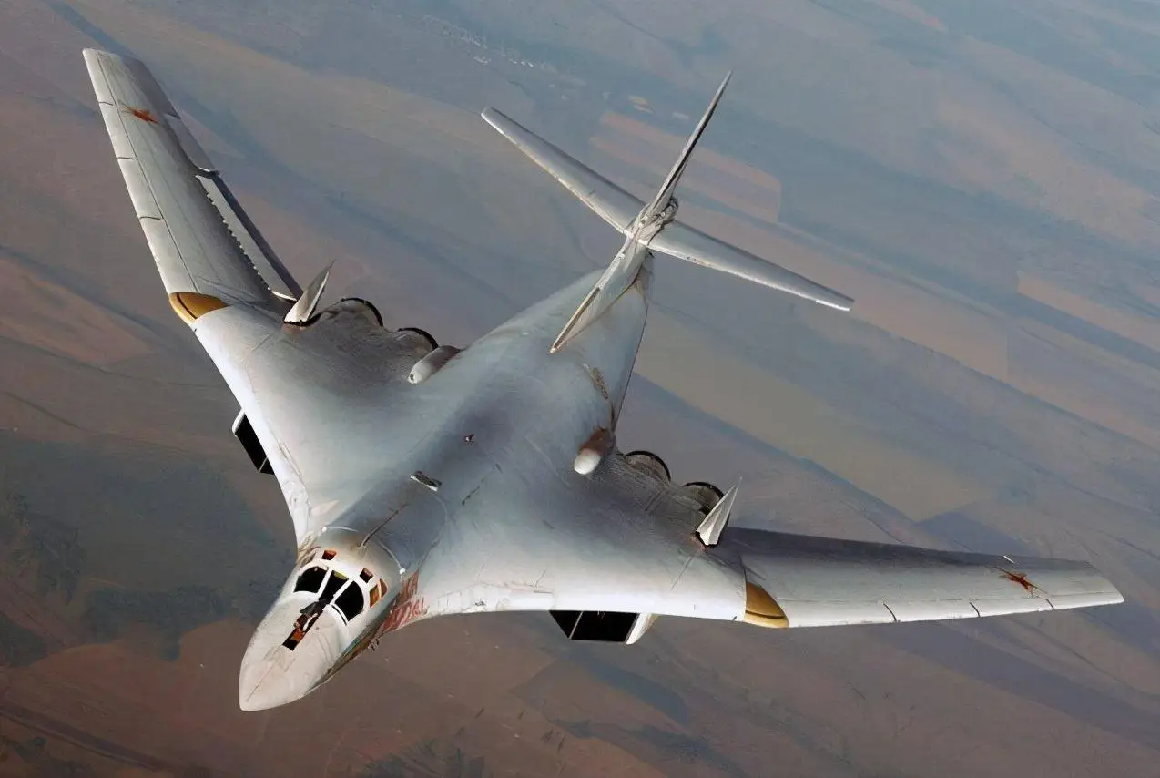 中国战略轰炸机发展历程 轰6N是否算战略轰炸机