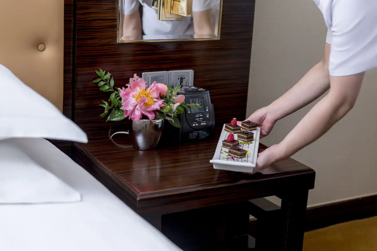 石家庄宾馆住宿后服务如何称呼