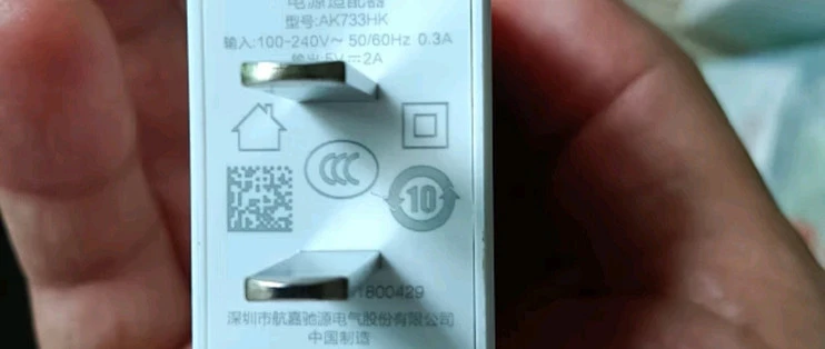 直男必看：3个思维误区+7步实操法，教你自然邀约女生不翻车