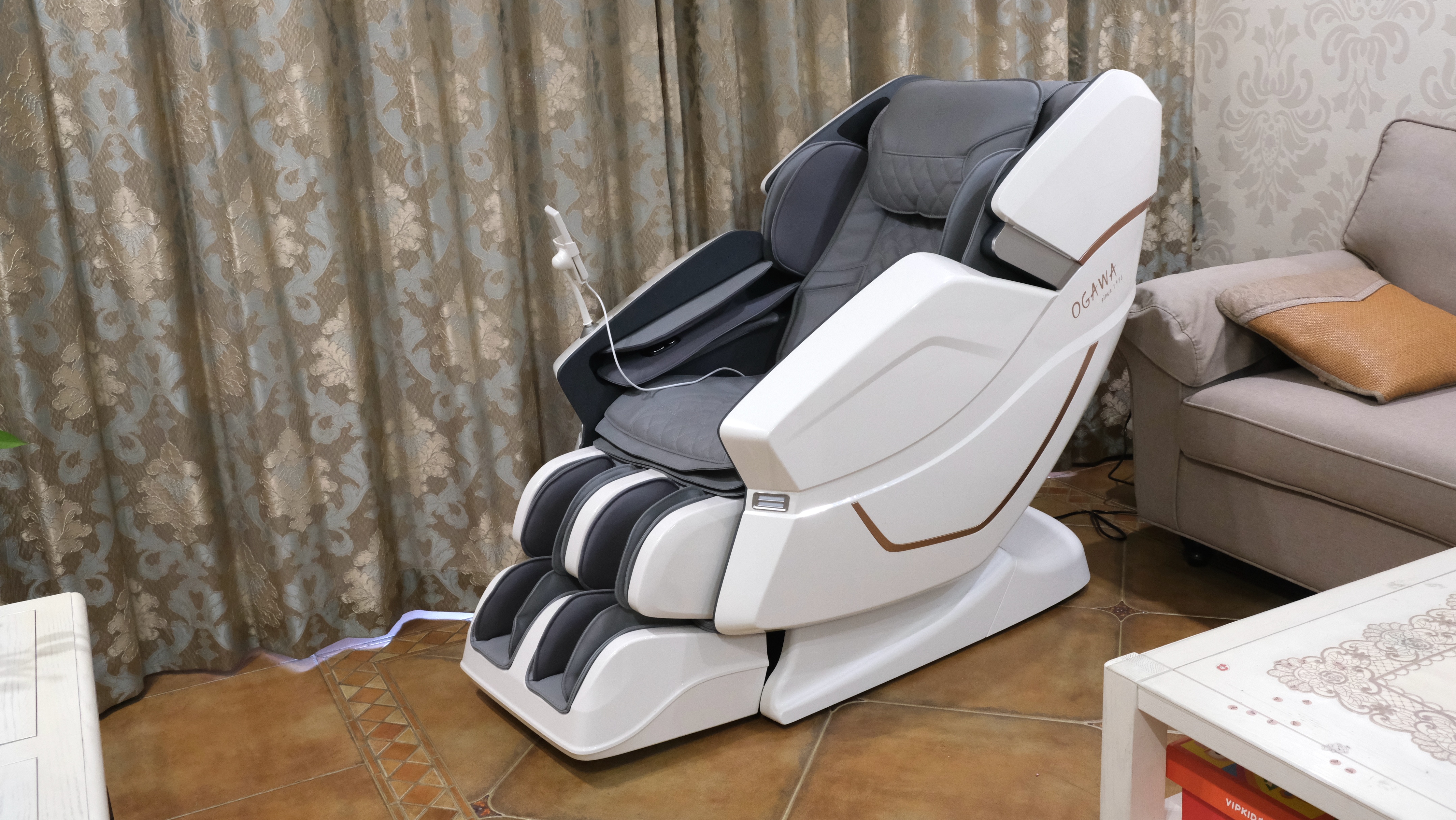 让人震惊的消息：莞式按摩一般多少钱？2024最新价位表与避坑指南省30%