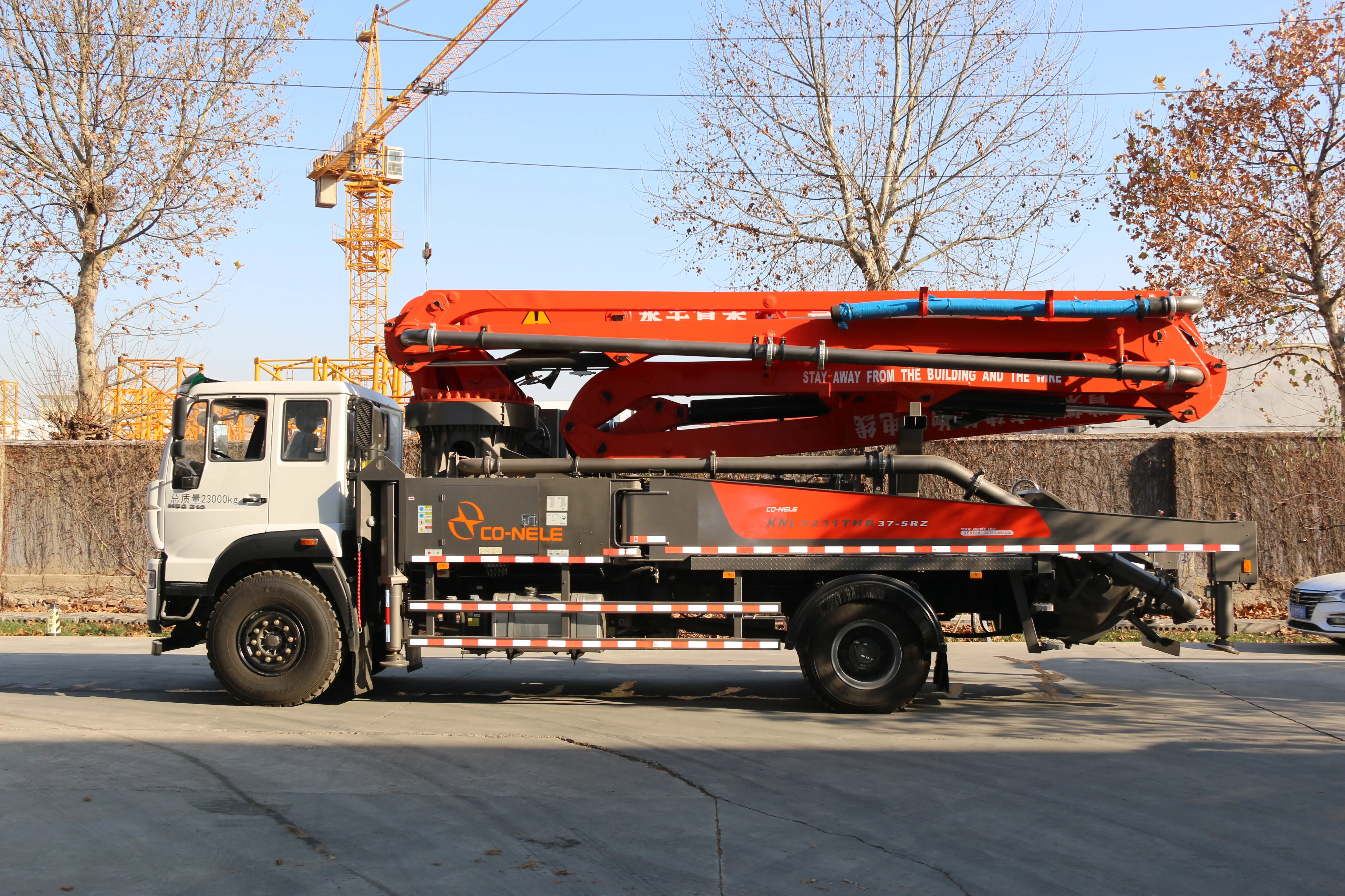 郫县团结镇市井生态探微,小妹群体的生存镜像与人文观察