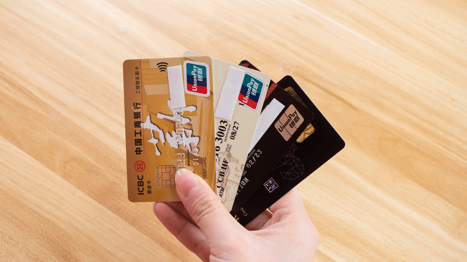 500元四小时不限次快餐：当代都市青年的时间掠夺战