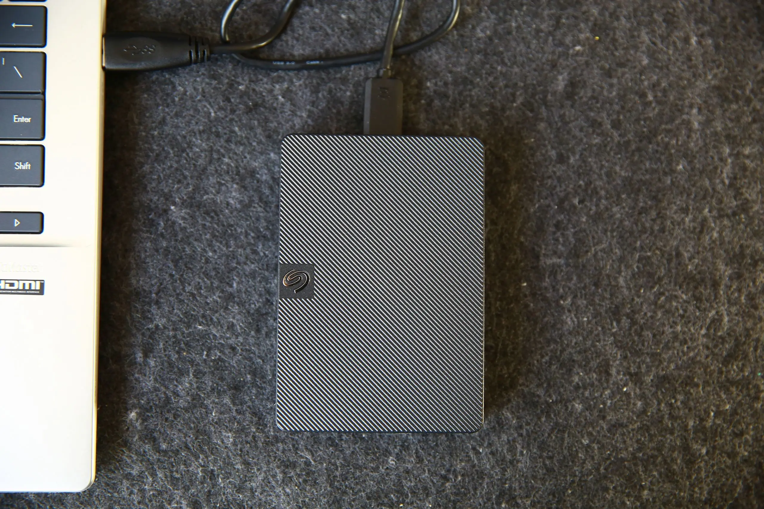 移动硬盘哪个牌子好更耐用 十大稳定移动硬盘品牌推荐