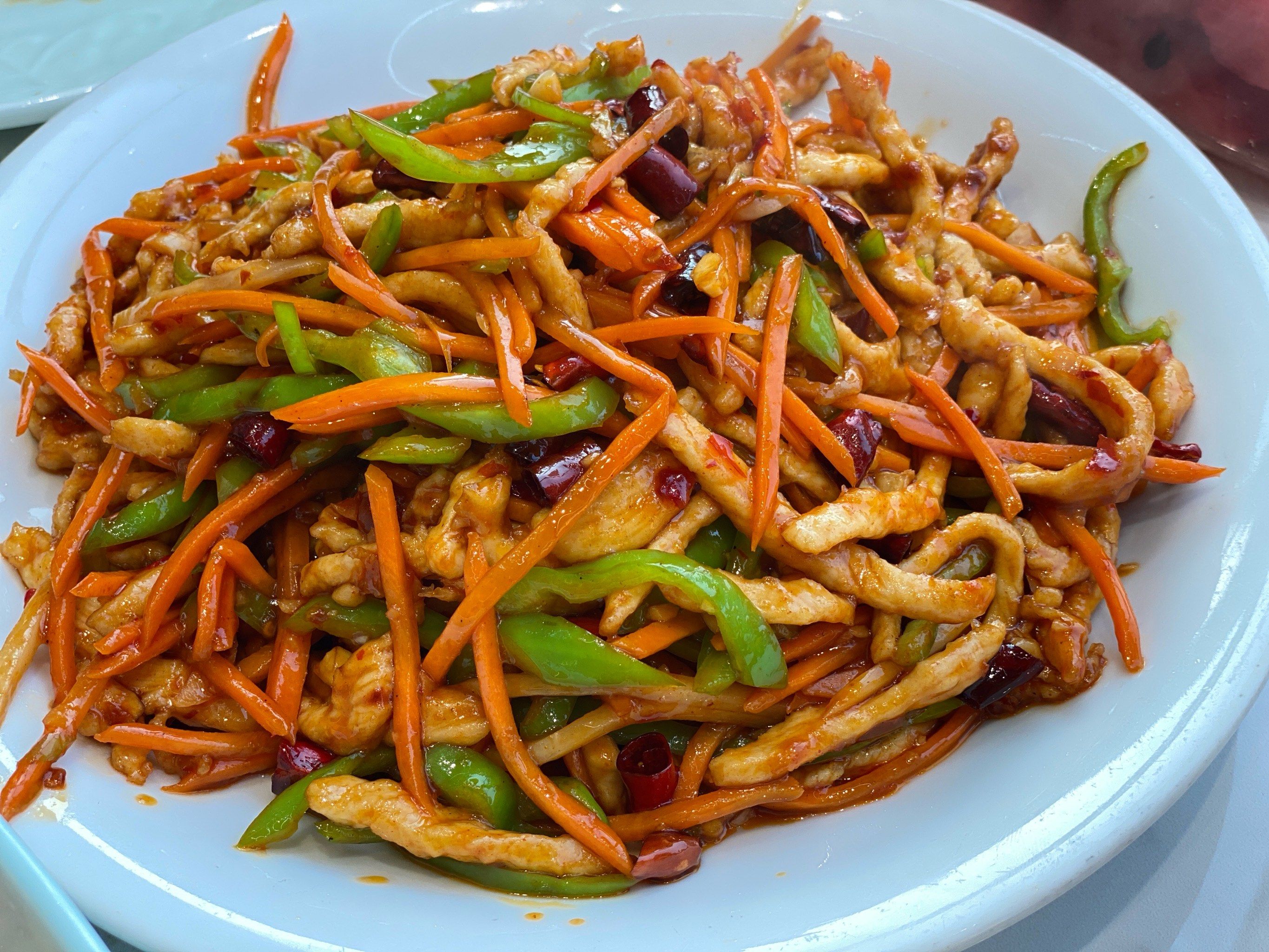 100元上门服务暗访记：解码城市灰色产业背后的生存逻辑